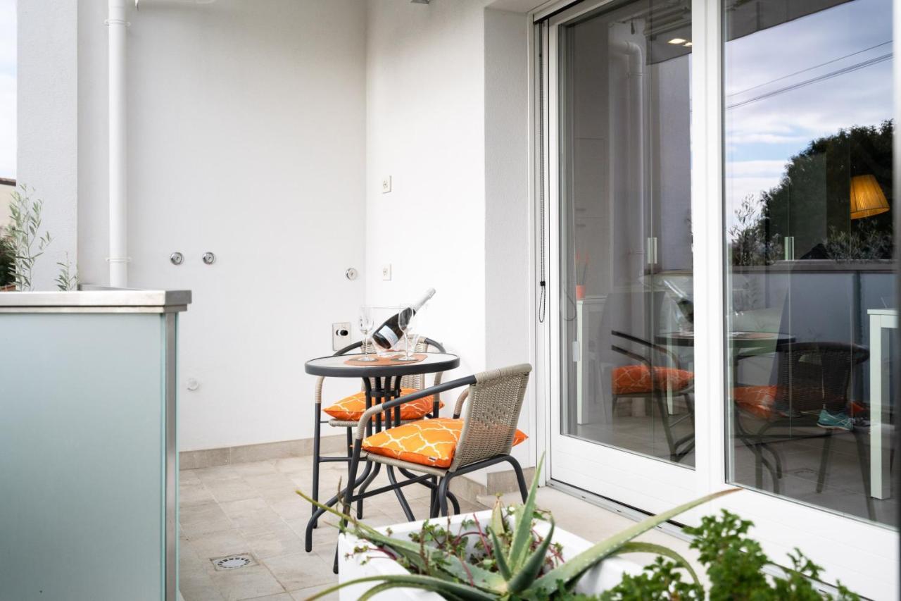 Louxory Accomodation Cagliari Apartment Exterior photo